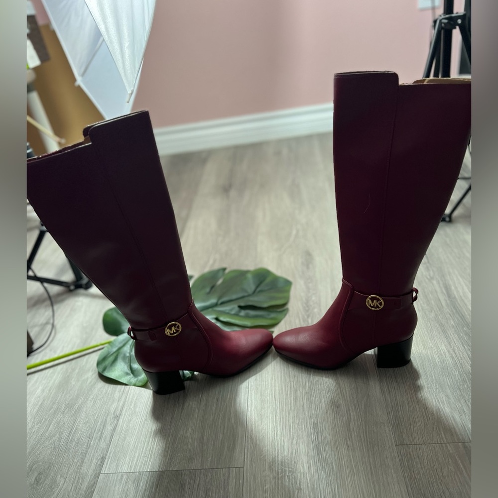 Michael Kors Bromley Stretch Over-The Knee Boots ✨brand new✨new with out box. - Picture 8 of 14